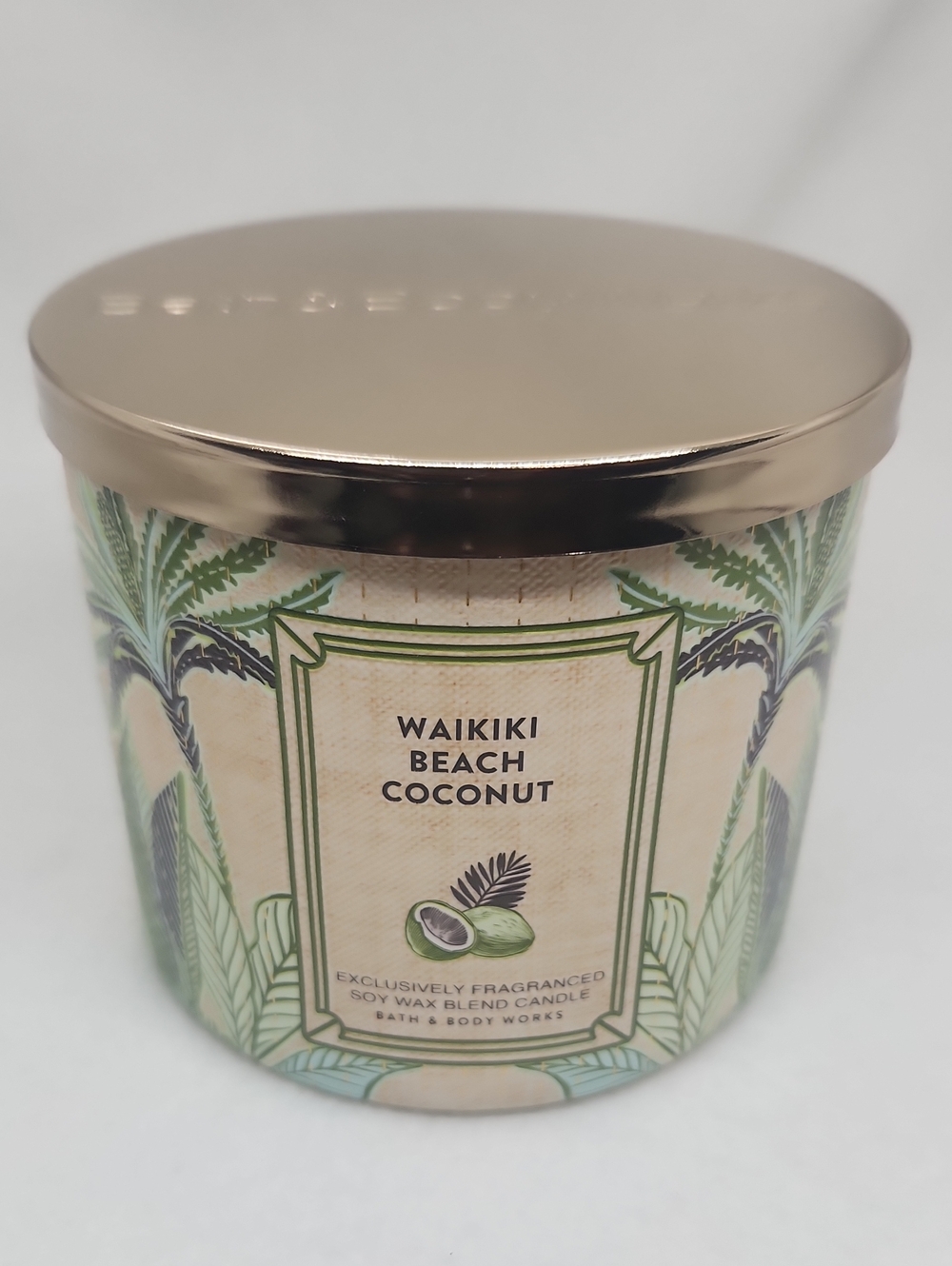 Bath & Body Works Waikiki Beach Coconut 3-Wick Candle New - Picture 1 of 5